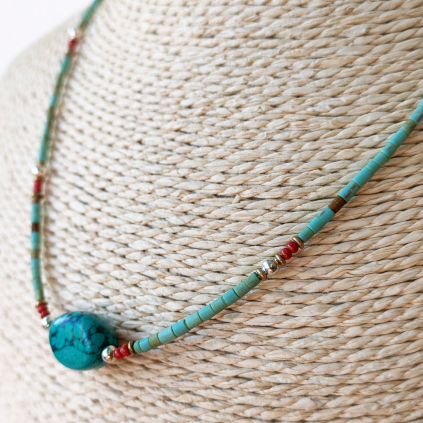 Collar nepalí de gemas extrafinas - Turquesa y piedra