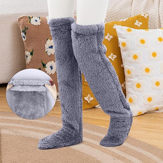 Calcetines de peluche hasta la rodilla para mujer - additional image 5
