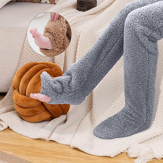Calcetines de peluche hasta la rodilla para mujer - additional image 4