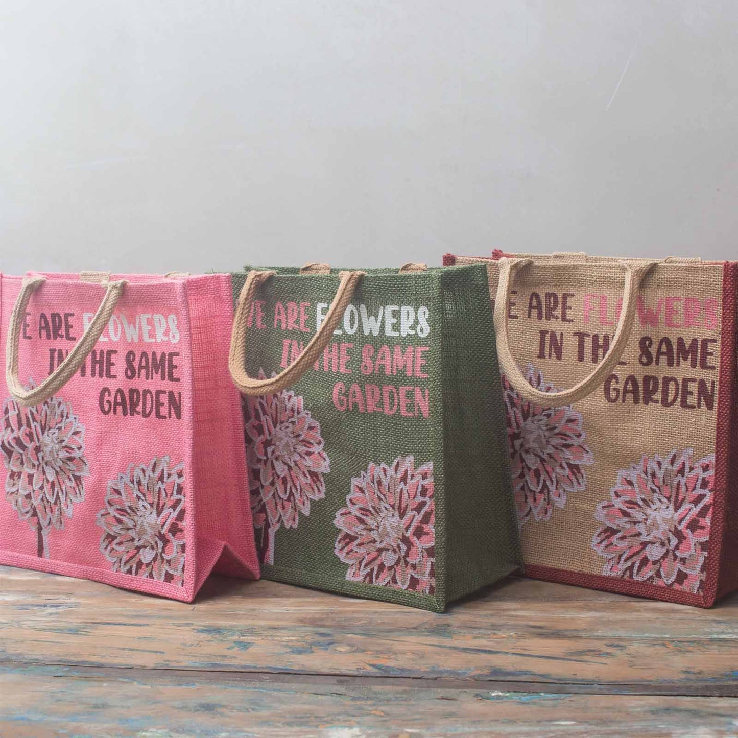 bolsa de yute estampada - Somos flores - Oliva, Rosa y Natural
