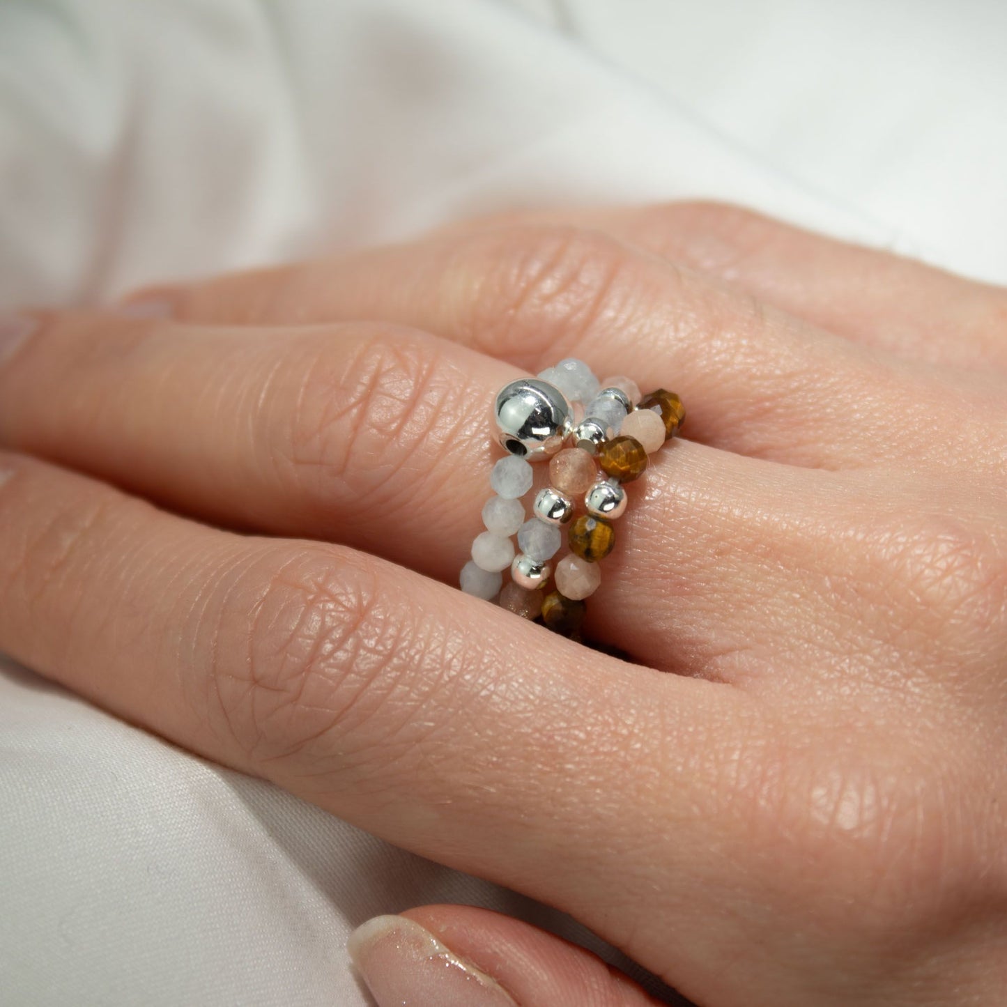 Conjunto de anillos con gemas de ninfa espiritual - Puesta de sol marina