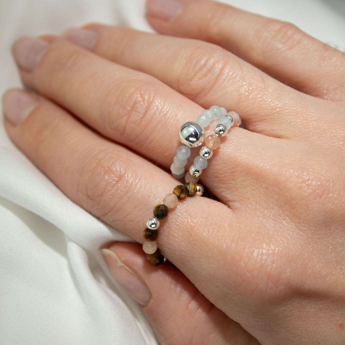 Conjunto de anillos con gemas de ninfa espiritual - Puesta de sol marina
