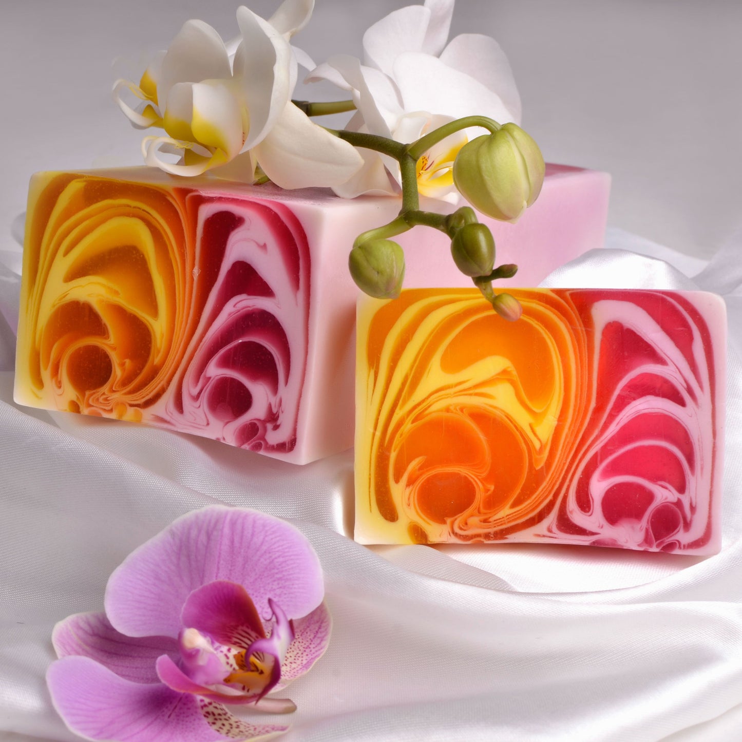 Barra de Jabón Hecho a Mano 1.2kg - Orquídea