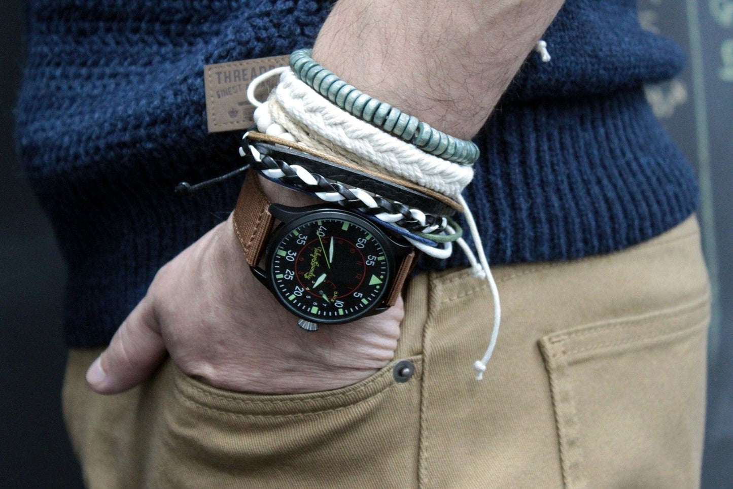Pulsera de Hombre - Interesante (color aleatorio)