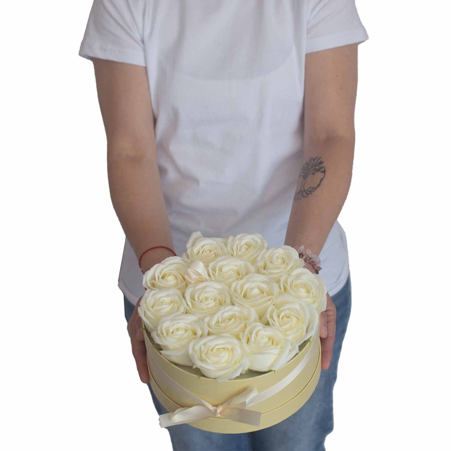 Caja de Regalo - Flor de Jabón  9 Rosas Crema - cuadrado