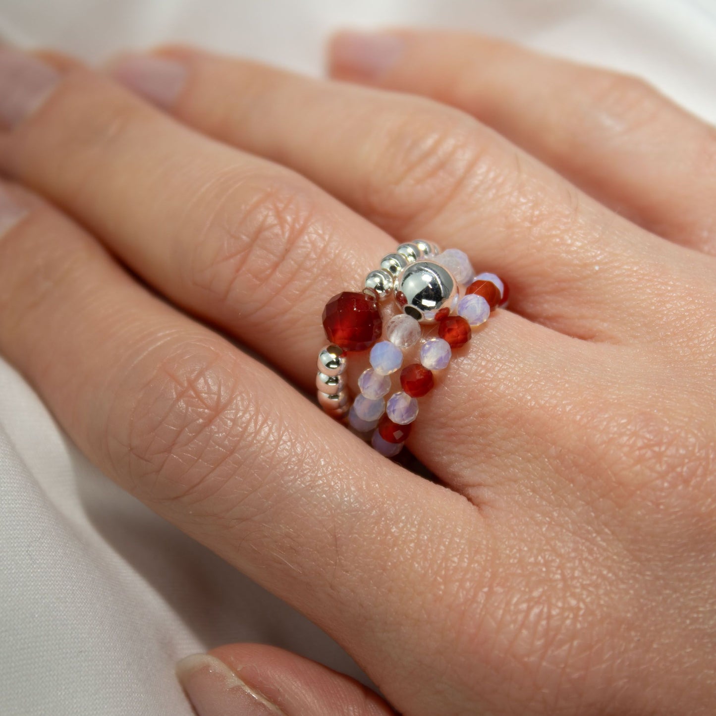 Conjunto de anillos de gema de ninfa - Luna de sangre