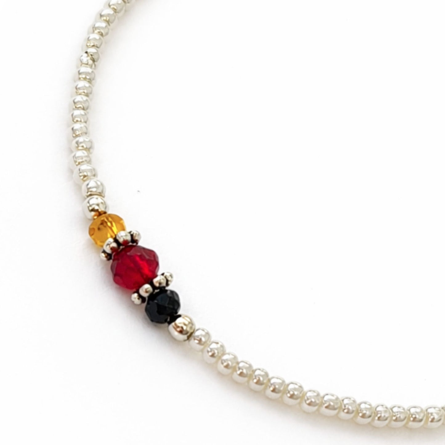 Pulsera nepalesa de gemas extrafinas - Perla y cuentas talladas