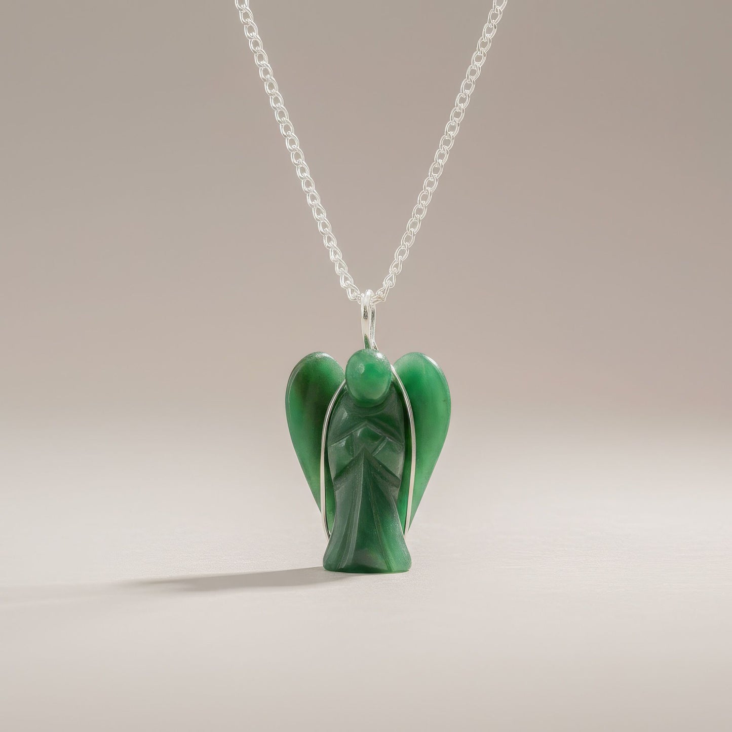 Colgante de ángel guardián de gema - aventurina verde